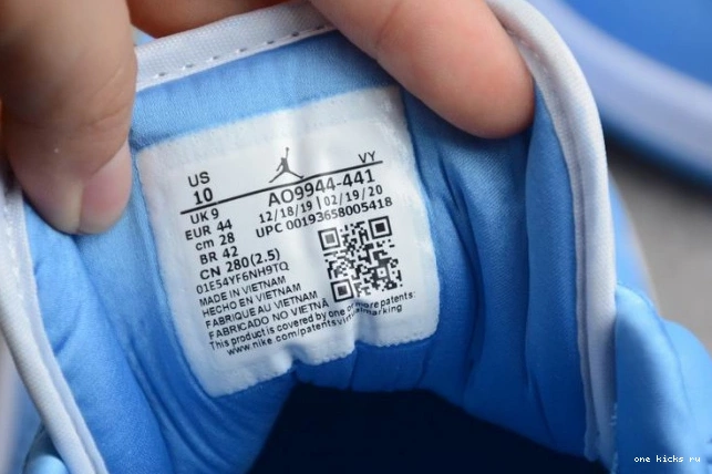 Chep Onekick Low UNC AO9944-441 Air Jordan 1 (W) 0630